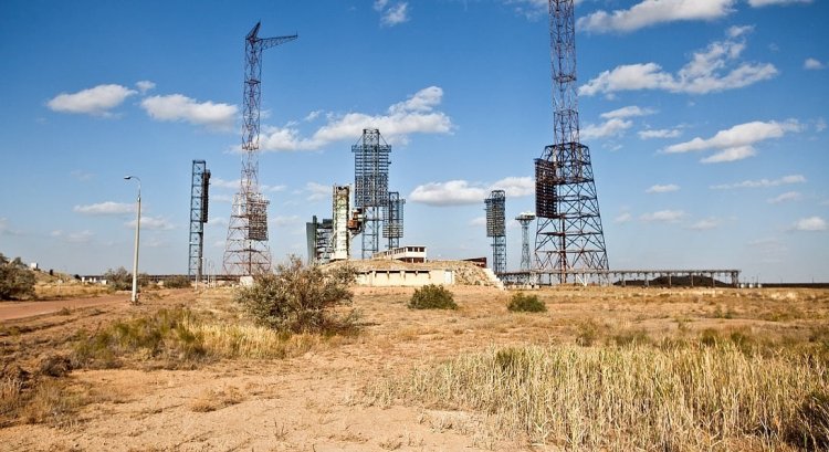 28 апреля 1955 года приступили к постройке космодрома Байконур