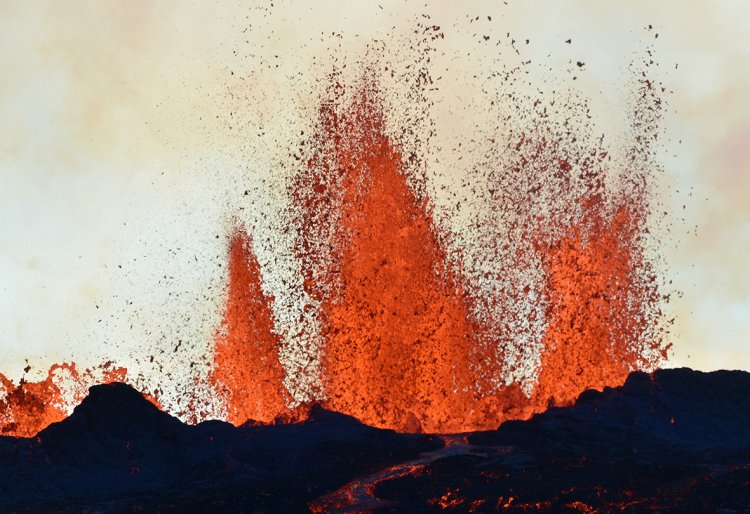 Ученые выяснили, как провалился вулкан Барбарбунга