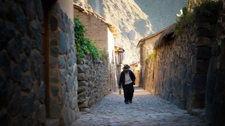 Генный вариант частично объясняет, почему перуанцы являются одними из самых низких людей в мире