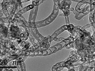 Азотсодержащие бамбукоподобные нанотрубки. Источник фото ФИЦ «ИК СО РАН»