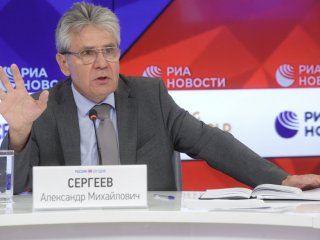 Пресс-конференция президента РАН Александра Сергеева…