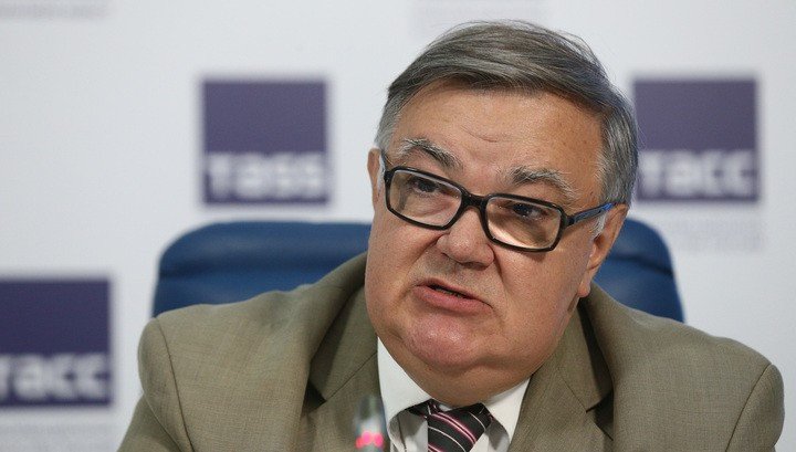 Глава Госархива Сергей Мироненко лишился своей должности