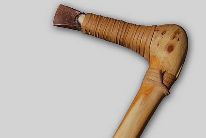 Медный топор Эци