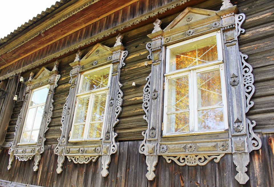 Сельские окна. База Угорского проекта Сообщества профессиональных социологов. Фото предоставлено Н.Е. Покровским / ВШЭ.