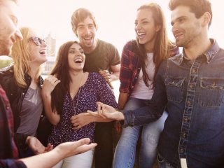 Психологи: улыбка может сделать людей счастливее