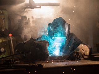 Ученые выяснили, как образуются канцерогены сварочного дыма