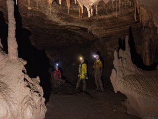 Учёные КФУ открыли новую подземную реку на Чатыр-Даге