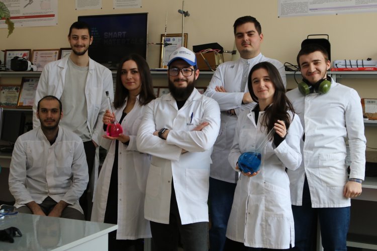 Участники научного коллектива. Источник: Фарид Оруджев