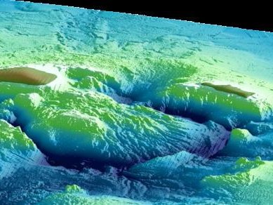 Мы очень мало знаем о процессах, которые приводят к повторному извержению супервулканов, таких как подводная кальдера Кикай в Японии (на фото), и поэтому не можем делать никаких прогнозов. Фото: SEAMA Nobukazu / Kobe University