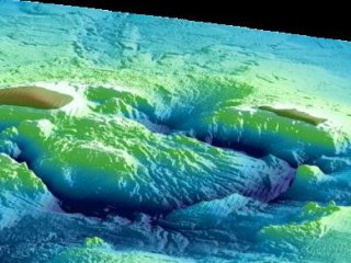 Мы очень мало знаем о процессах, которые приводят к повторному извержению супервулканов, таких как подводная кальдера Кикай в Японии (на фото), и поэтому не можем делать никаких прогнозов. Фото: SEAMA Nobukazu / Kobe University