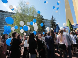 В МГУ почтили память защитников Отечества. Фото: Ольга Мерзлякова / Научная Россия