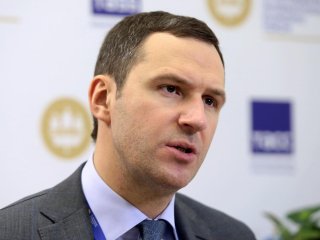 Заместитель председателя правительства Подмосковья Денис Буцаев © Анатолий Медведь/ ТАСС