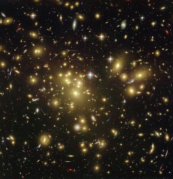 Рентген из центра Млечного пути может быть следом темной материи