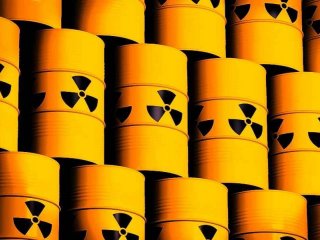 В СФУ создали инновационный метод подготовки радиоактивных отходов к безопасному хранению