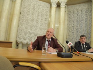 Пресс-конференция и.о. президента РАН…