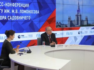 Пресс-конференция ректора МГУ Виктора…