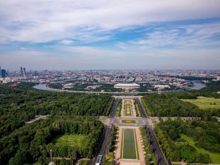 Профессор А. В. Смуров: «Выход – в науке»…