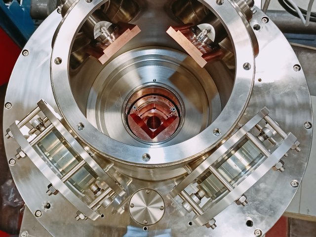 Гиротрон. Источник ИПФ РАН