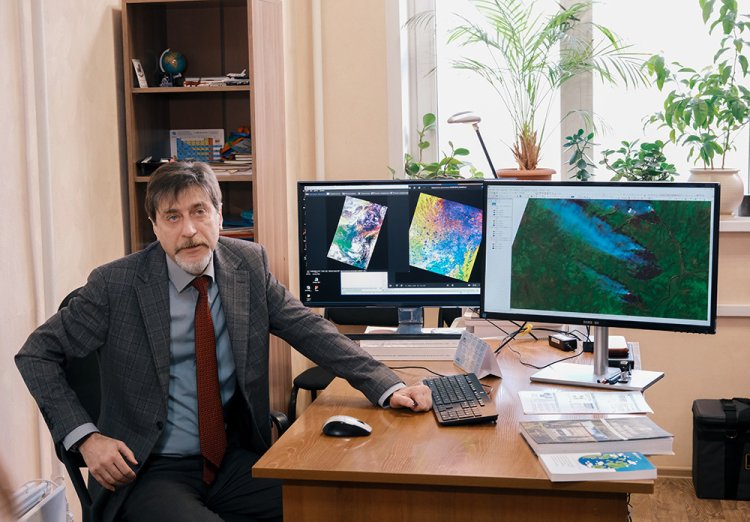 Евгений Пономарев, старший научный сотрудник Института леса им. В.Н. Сукачева СО РАН. Фото Анастасии Тамаровской / ФИЦ КНЦ СО РАН