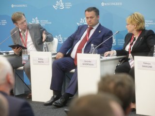 Андрей Каприн рассказал на ВЭФ-2019 о первом российском ионном центре