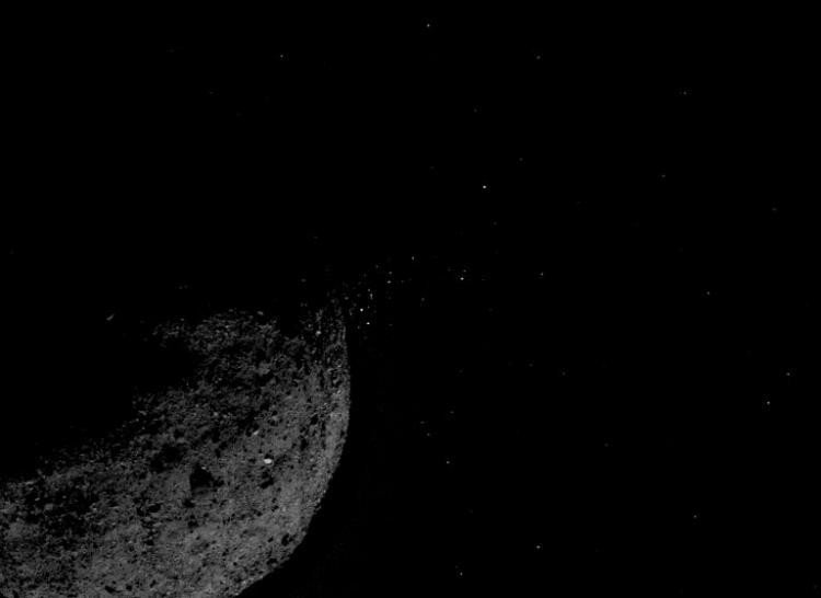 Внутри астероид Бенну «мягче», чем снаружи