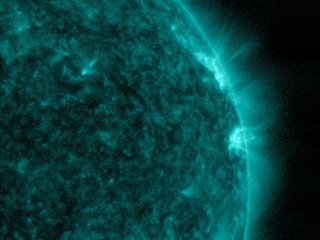 Аппарат НАСА заснял вспышку на Солнце 