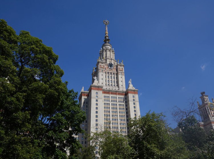 МГУ. Фото: Елена Либрик / «Научная Россия»