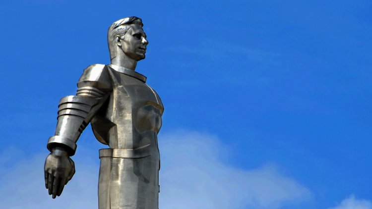 Памятник Юрию Гагарину в Москве. Фото: simply / фотобанк 123RF