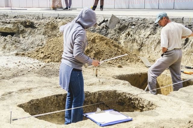 Курганы хранят ещё много тайн и загадок. Фото © Тагир Раджавов / АиФ