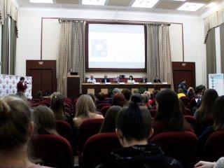 Выставка «Полярная Ночь. Жизнь и Свет в темноте ночи» открылась