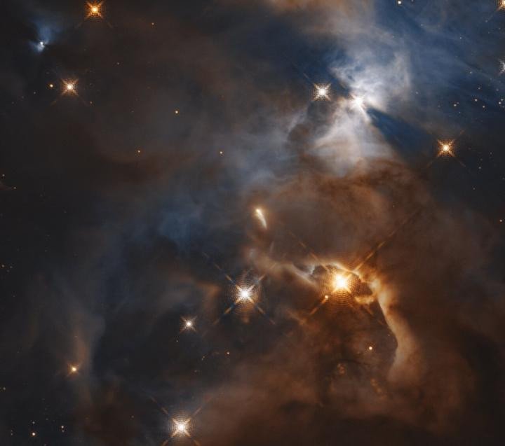 «Хаббл» наблюдает за тенью молодой звезды