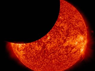 Дальний Восток первым увидит частичное солнечное затмение