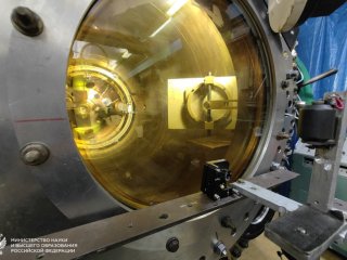 Вакуумная камера Стенда КИ-1 для экспериментов по моделированию космических процессов. Автор фото Кирилл Сергеевич