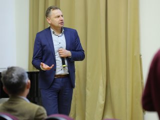 Самый мощный квантовый компьютер в России. Пресс-тур в ФИАН. Фото: Николай Малахин / «Научная Россия»