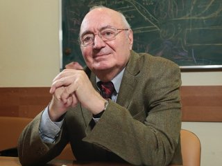 Научный руководитель ИБХФ РАН член-корреспондент РАН Сергей Дмитриевич Варфоломеев. Фото: Ольга Мерзлякова / «Научная Россия»