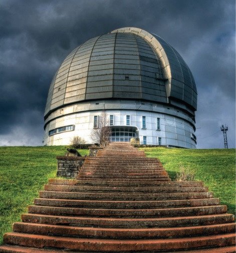 Большой телескоп азимутальный, крупнейший в Евразии оптический телескоп с диаметром главного монолитного зеркала 6 м