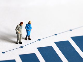 Продолжительность жизни человека на 50 % зависит от наследственности. Фото: ru.123rf.com