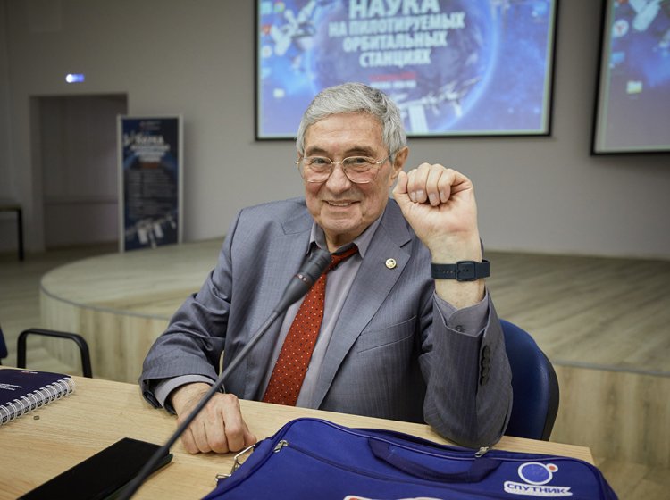 Научный руководитель ИКИ РАН, член президиума РАН академик Лев Матвеевич Зеленый. Фото: Елена Либрик / «Научная Россия»