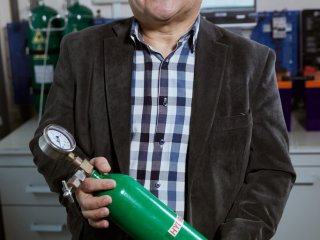 Заменит ли водород нефть и газ? Интервью с Б.П. Тарасовым. Фото: Николай Малахин / Научная Россия
