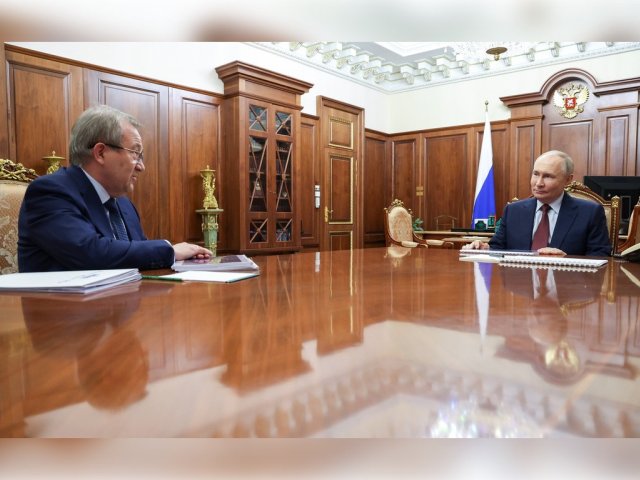 Встреча президента России В.В. Путина и президента РАН Г.Я. Красникова. Фото: kremlin.ru