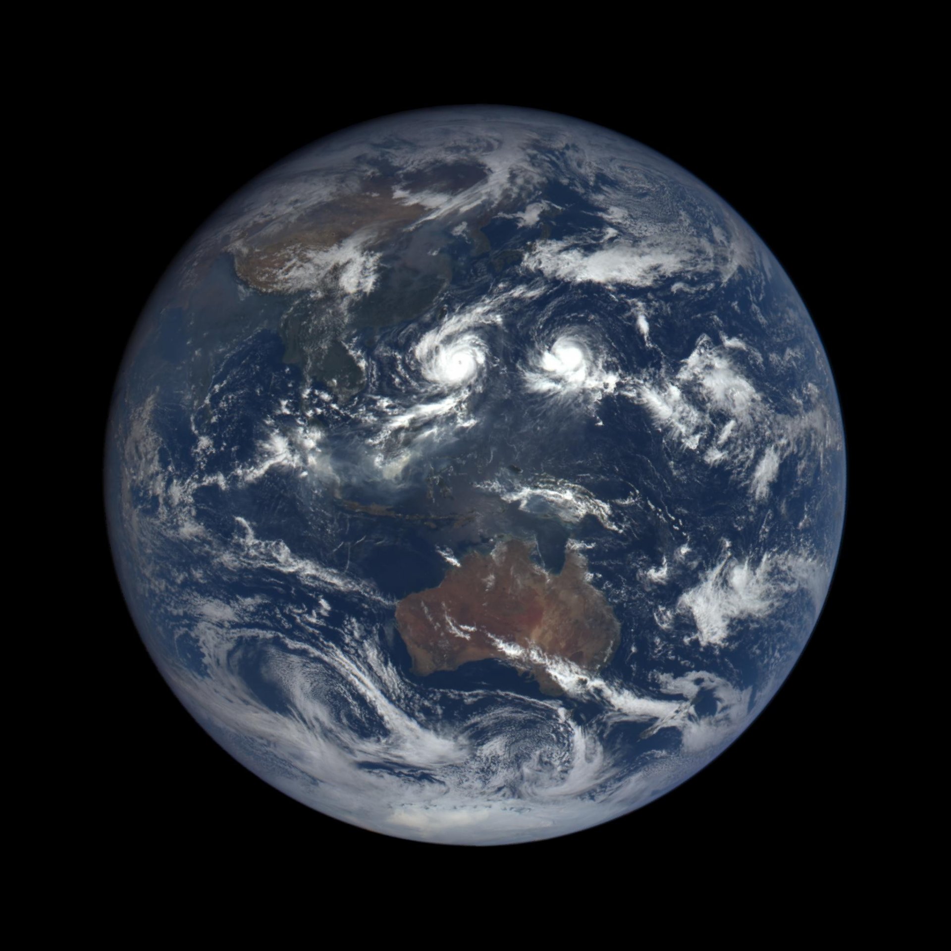 Реальное изображение земли из космоса