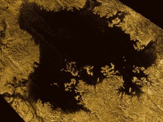 «Кассини» нашел на Титане метановое море