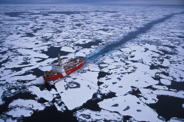Глобальное потепление открывает арктические судоходные маршруты