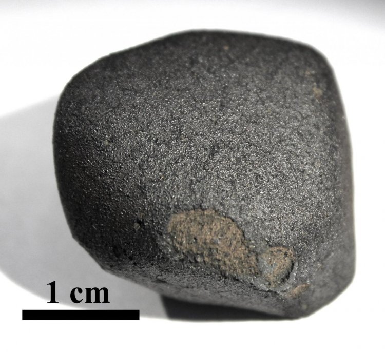 В метеорите Фленсбург найдены минералы, образовавшиеся в присутствии воды