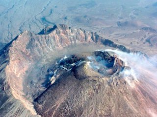 65 лет назад началось извержение вулкана Безымянный на Камчатке. Сегодня это повторилось