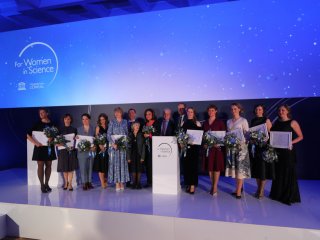 13-ая церемония вручения национальных стипендий L'Oréal-UNESCO "Для женщин в на…