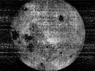 Снимок Луны-3