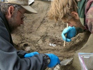 На Аляске найдены останки двух младенцев
