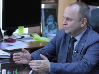 Директор ИОНХ РАН Владимир Иванов: «Школьники учатся у нас, а мы – у них»…
