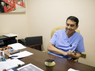 Интервью с врачом-онкологом Азизом Зикиряходжаевым